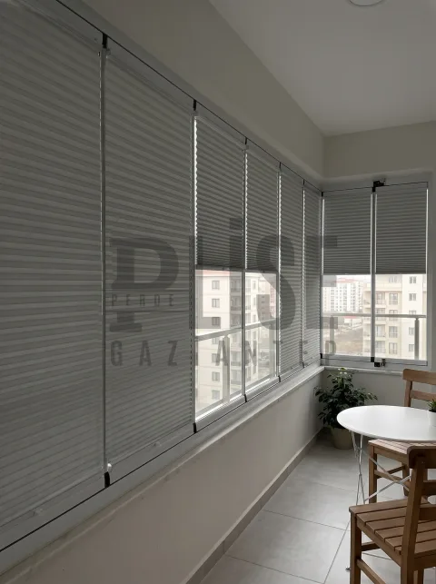 Honeycomb VR 03 Gri Honeycomb Karartma plise perde — Cam balkon
