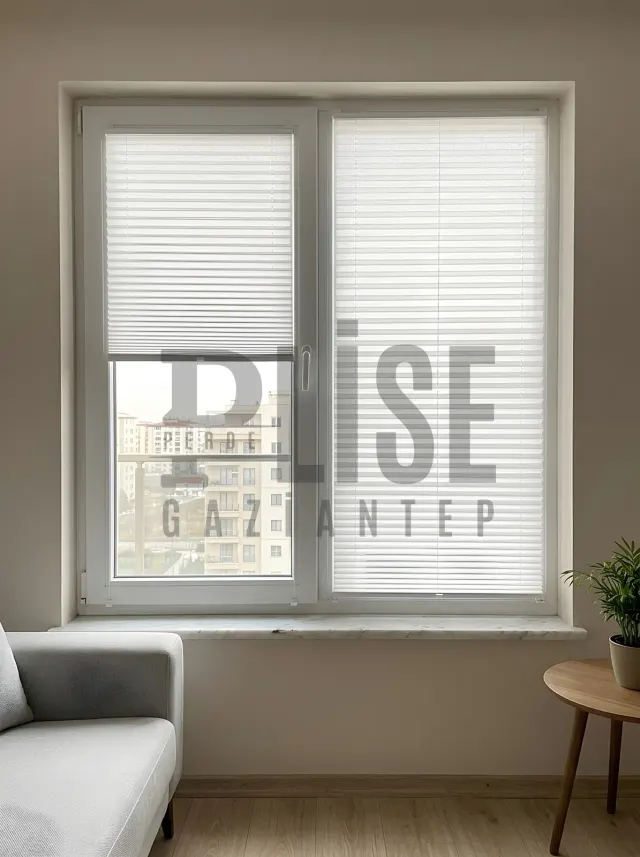 NOVA VR 01 Saf Beyaz plise perde — Pencere