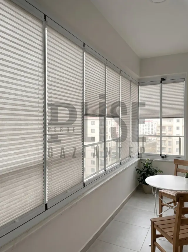 NOVA PREMIUM 06 Premium Dokulu Kumaş plise perde — Cam balkon